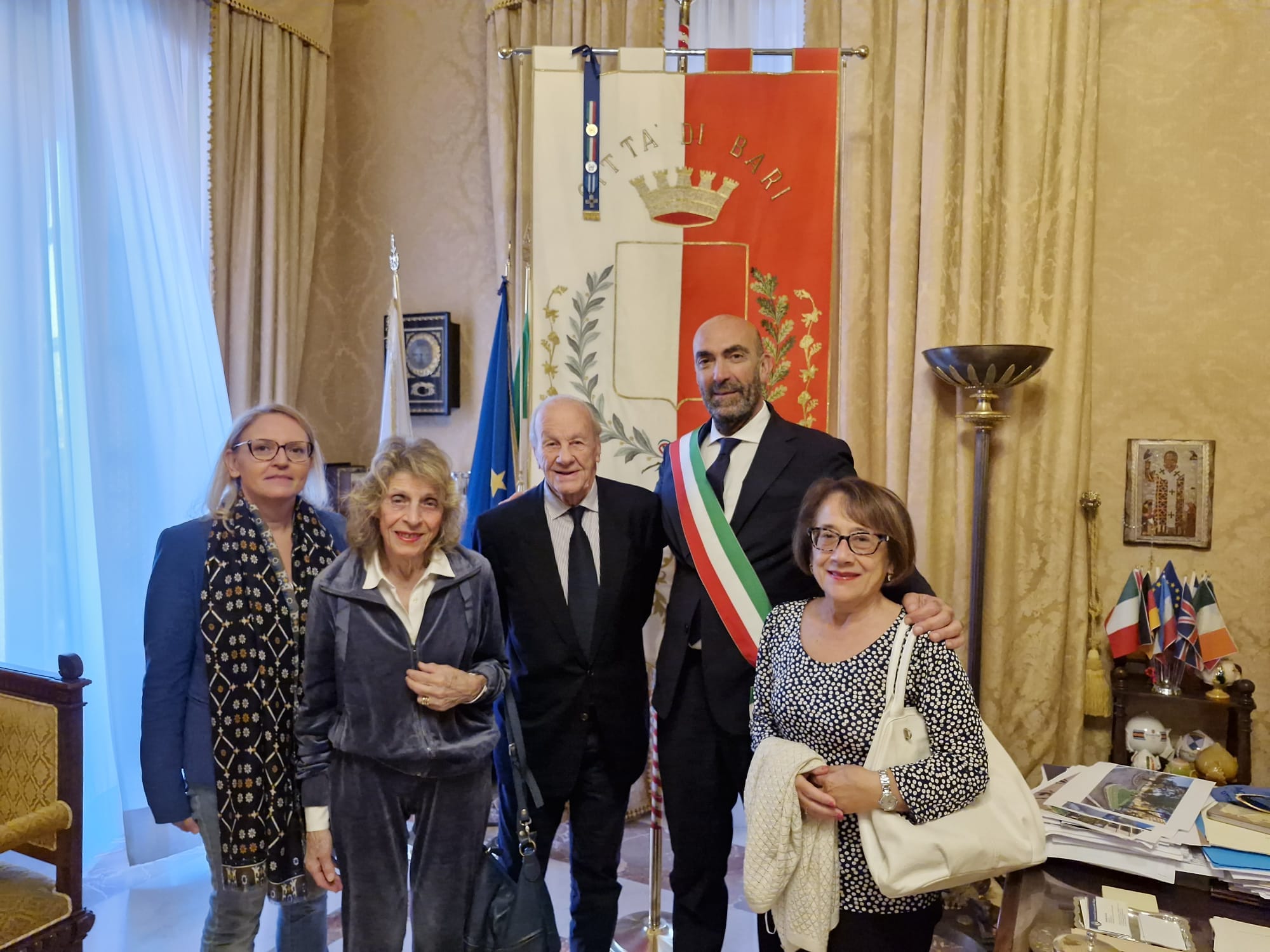 Il Sindaco Vito Leccese visita l’Eurolevante
